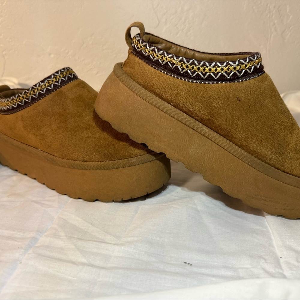 Oliver & Kate Women’s Platform Mule Slip-On in Chestnut Brown size 7 - Picture 4 of 8